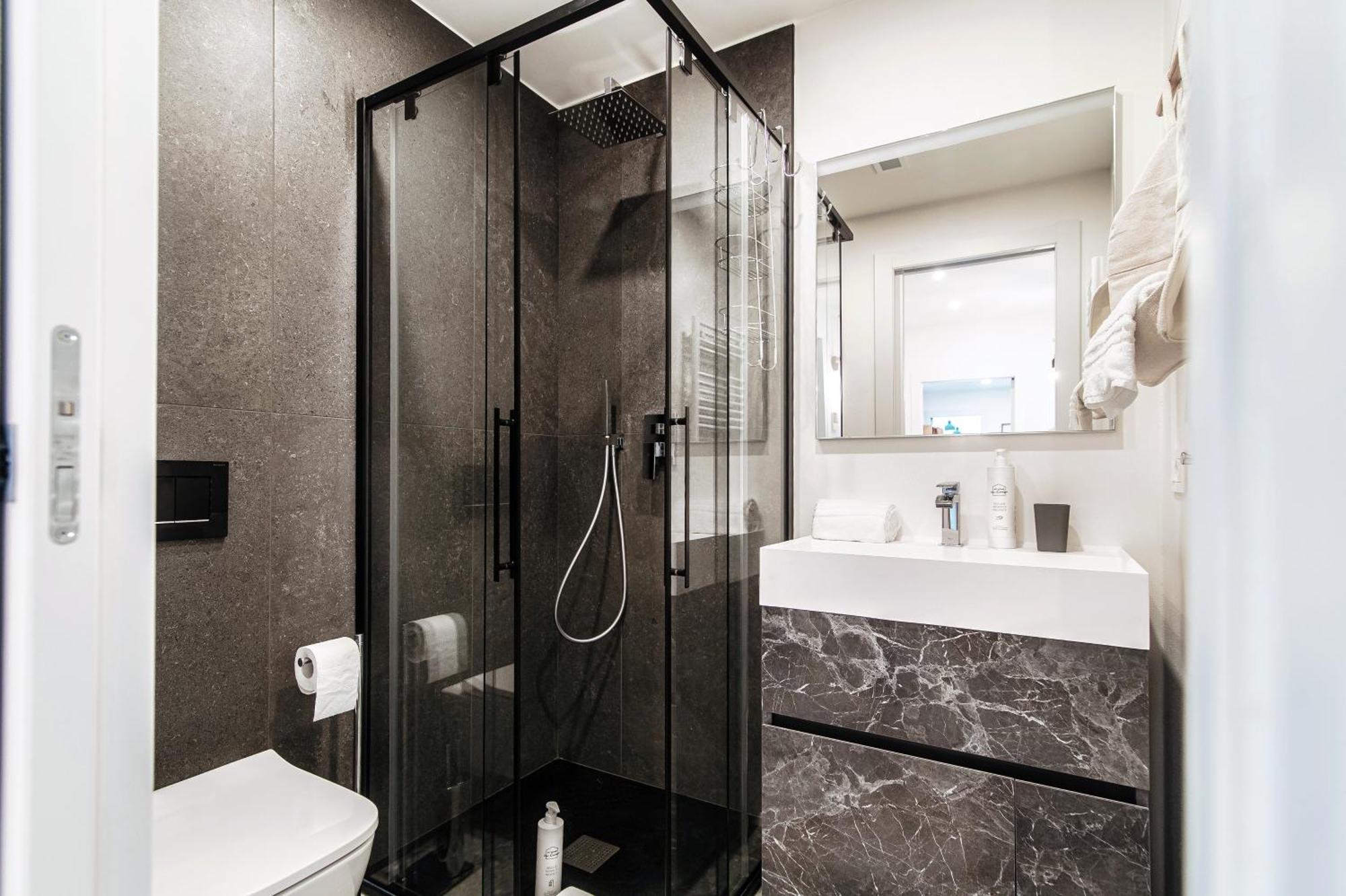 Appartement Martina - By Myhomeincomo Como