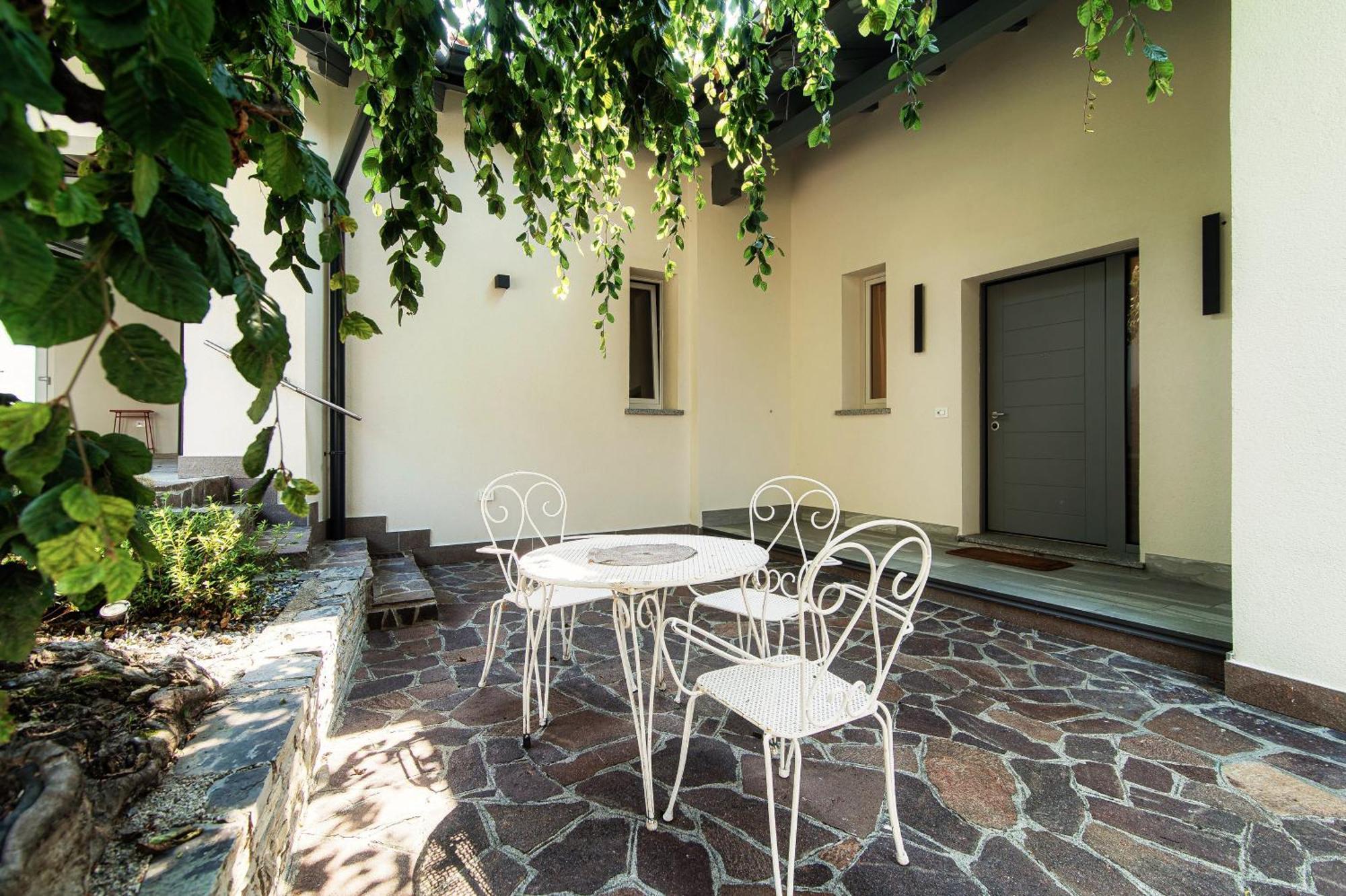 Martina - By Myhomeincomo Appartement *